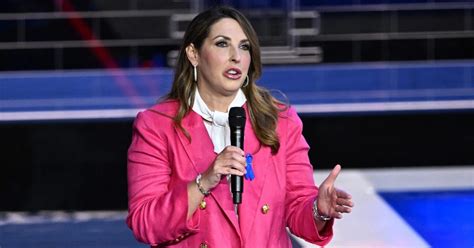 Trump Indicates Its Time For Rnc Chair Ronna Mcdaniel To Step Down