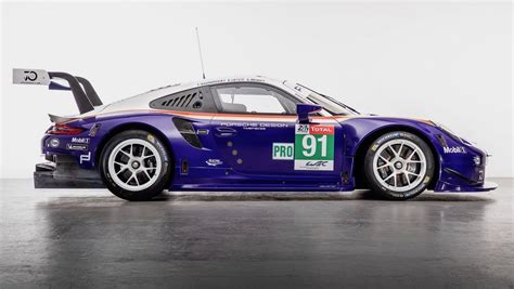 Two Porsche 911 Rsr Compete In Historic Livery At The 2018 24 Hours Of