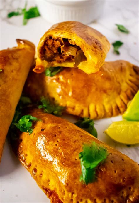 Chicken Empanadas | Empanadas De Pollo - RecipeMagik