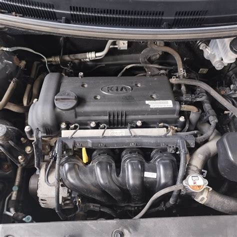 Замена прокладки под клапанной крышки — KIA Rio (3G), 1,6 л, 2015 года ...