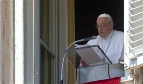 Convoca Papa A La Tradicional Súplica A Nuestra Señora Del Rosario Y