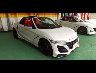 HONDA S660 JW52015年 に RECAROレカロ RS GS RED 装着