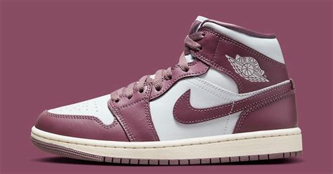 Available Now // Air Jordan 1 Mid “Sky J Mauve” | House of Heat°