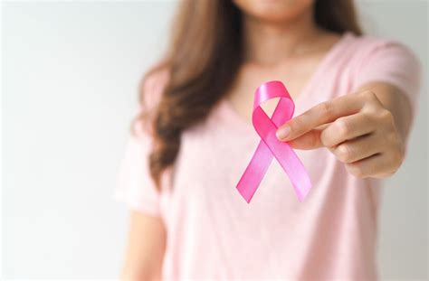 Octobre Rose Uvres Qui Sensibilisent Au Cancer Du Sein