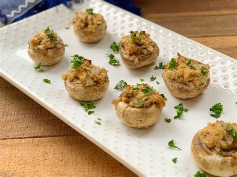 Oven-Baked Stuffed Mushrooms (With Mushroom Stem Stuffing)