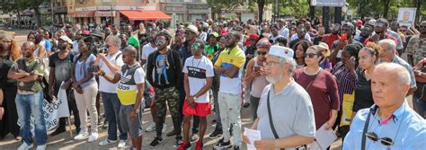 Grenoble Incidents Lors De La Marche En Hommage Olivier Mambakasa