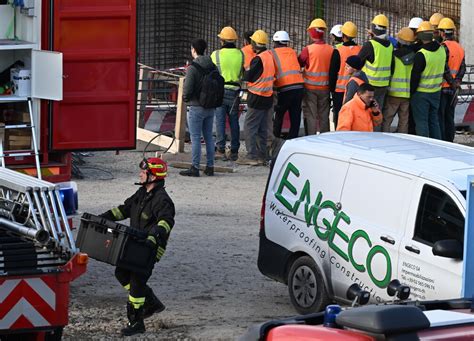 Crollo Firenze Trovato Il Corpo Del Quinto Operaio