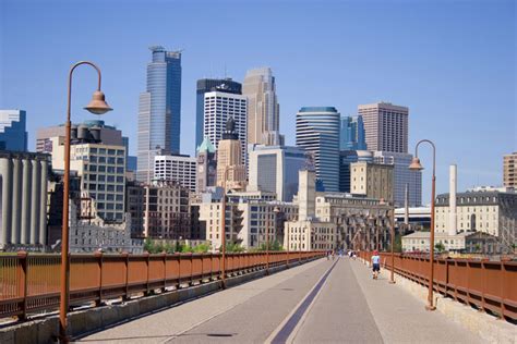 Free minneapolis skyline wallpaper Photos & Pictures | FreeImages