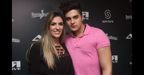 Luan Santana Volta A Seguir A Ex Namorada Jade Magalh Es No Instagram