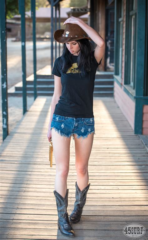 Pretty Cowgirl Model Goddess With Cowboy Hat Cowboy Boots Flickr