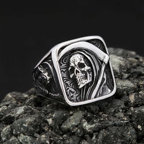 Vintage Stainless Steel Death Sickle Skull Rings For Men Punk Hip Hop Domineering Skull Ring