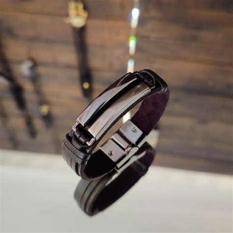 Pulseira Masculina Couro Preto Bridão Vazado Grafite Elo7