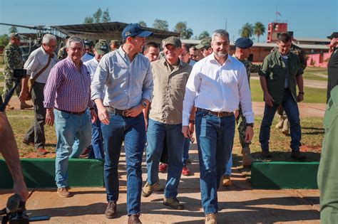 Mario Abdo Ben Tez Y Santiago Pe A Visitan La Base Del Codi En