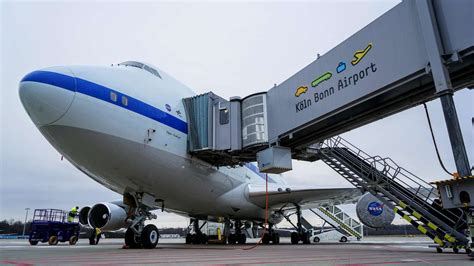 Flughafen K Ln Bonn Boeing Sp Sofia Hat Abflug Gemacht