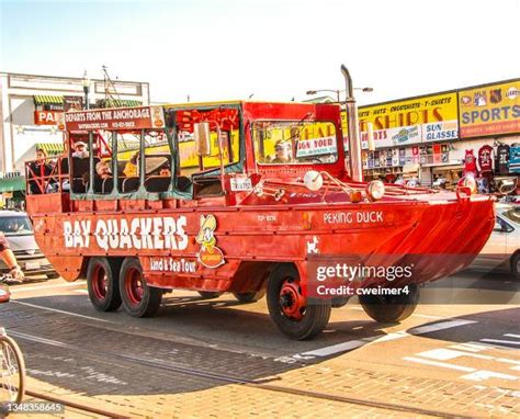 774 Duck Tour Boat Stock Photos High Res Pictures And Images Getty