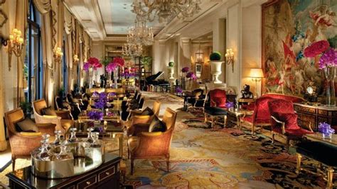 Top 10 Most Expensive And Luxurious Hotels in Paris