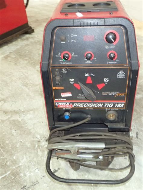 LINCOLN ELECTRIC PRECISION TIG 185 Welder 334128