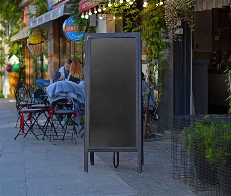 Free Outdoor Restaurant Menu Stand Board Mockup Psd