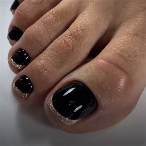 50 Trendy Pedicure Designs To Dress Up Your Toe Nails Black Toe Nails