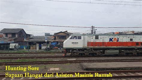 Hunting Sore Disapa Asisten Masinis Kereta YouTube