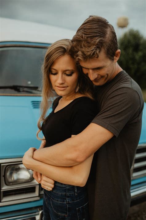 Van Life Couple Session Chris And Shelby — Emily Dekoster Photography