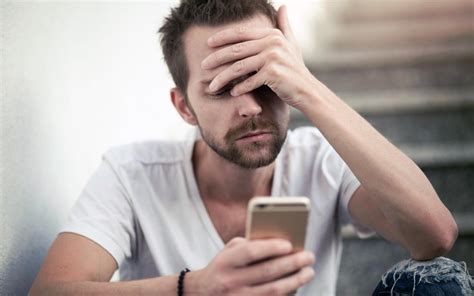 Obsessive Love Disorder Symptoms What It Is Causes And Treatment