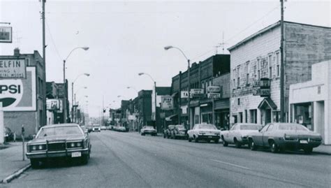 Barberton, Ohio, 1976 - Hemmings