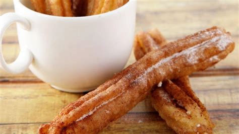 Resep Churros Sederhana Makin Enak Pakai Taburan Kayu Manis Dan Gula