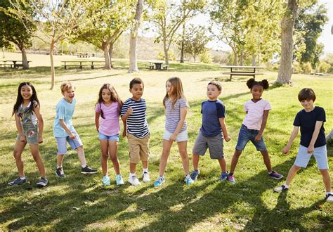 Juegos Recreativos Para Niños 8 Divertidas Actividades Para Jugar Al Aire Libre