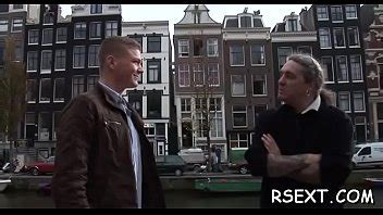 Une Talonnante Assez Mince Se Fait Baiser Dans De Nombreuses Positions Xvideos