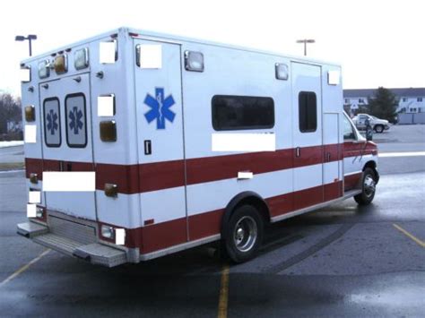 Purchase Used 2002 Ford E 450 Type Iii Ambulance 73l Powerstroke Turbo