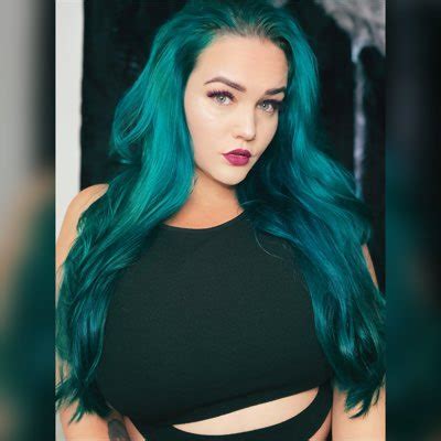 Boobs Curves BBW AthenaBlaze Its Athena Blaze NeonHair Porn Pic
