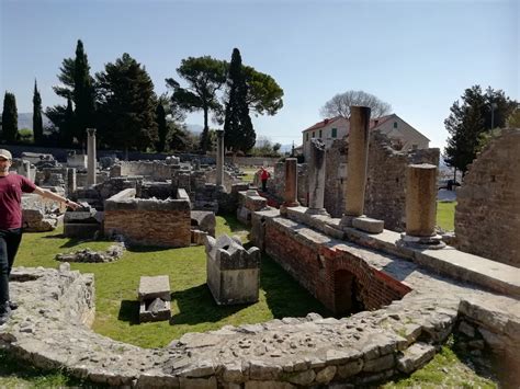 Salona grad dvaju svjetova antičkog i kršćanskog kontash