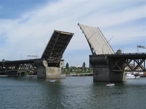 Burnside Bridge Portland Oregon Chris Yunker Flickr