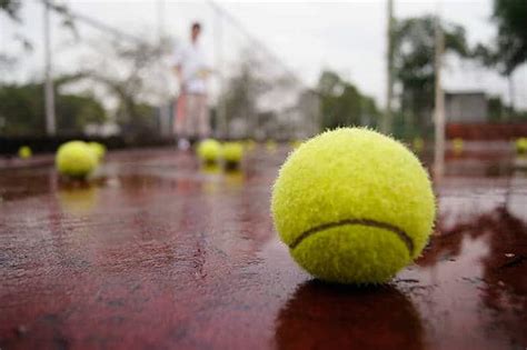 Construction D Un Court De Tennis Toulon Inauguration Du Nouveau