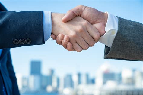 Corporate Grind to Franchise: Transitioning Guide