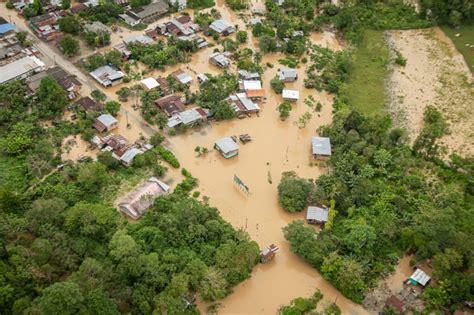 Con el agua al cuello la tragedia de los ríos que se desbordan