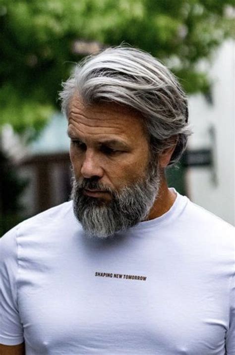 Pin By Thomas On Beards And Threads Grey Hair Men Older Mens