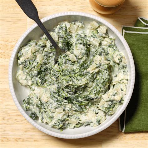 Garlic Creamed Spinach Recipe Taste Of Home