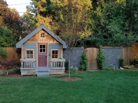 Country Ledgestone Panel Himalayan Brown Nextstone Ultra Realistic Stone And Rock Panels