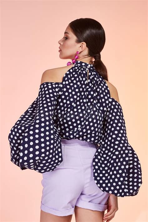 Fashion Glamour Woman Beautiful Face Perfect Brunette Hair Stock Image Image Of Date Design