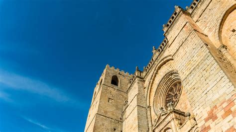 La Catedral Espa Ola Que Esconde Cabezas En Su Interior