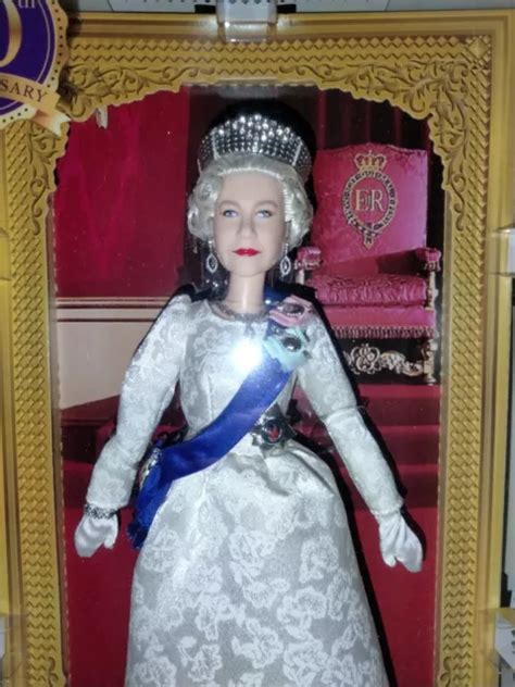 Mattel Barbie Signature Queen Elizabeth Ii Th Anniversary Doll Nrfb