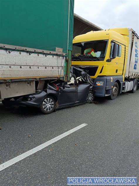 Kolejne Niebezpieczne Zdarzenie Drogowe Kt Rego Przyczyn By O