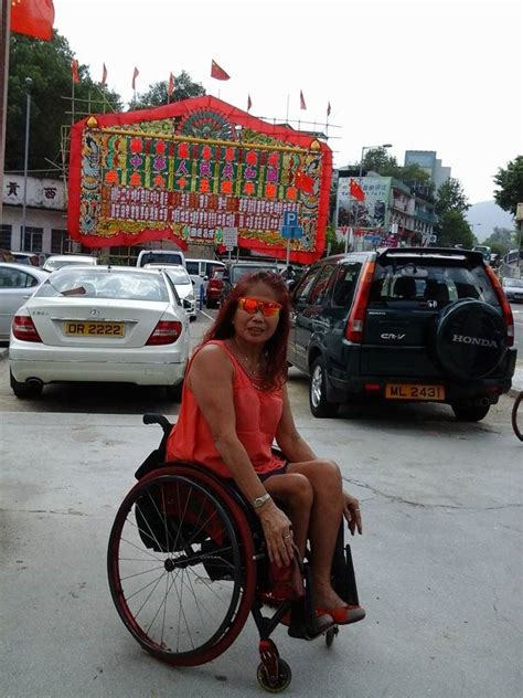 Pin Van Cait Ruth Lawrence Op Wheelchair Fashion