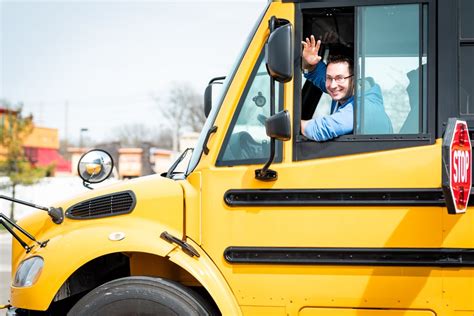 School Bus Drivers: Combating Distracted Driving