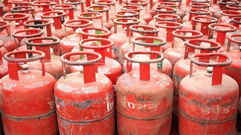 Lpg Cylinders गोवा सरकार का बड़ा फैसला फ्री में मिलेंगे 3 गैस सिलेंडर Free Lpg Cylinders Goa