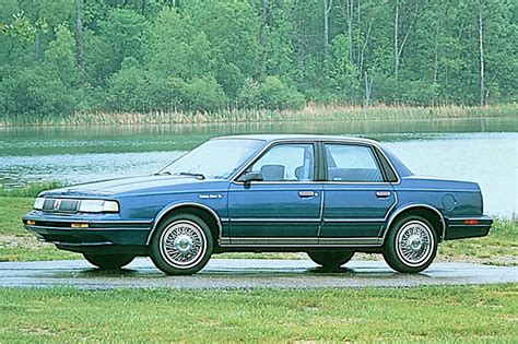 1990 96 Oldsmobile Cutlass Ciera Consumer Guide Auto