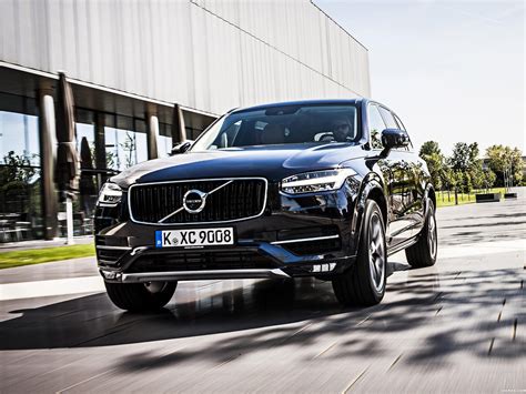 Fotos De Volvo Xc D Momentum