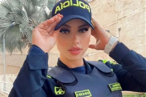 Stunning Cop Who S Bikini Obsessed Has Bad Boy Fans Wanting Speeding